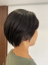 アリー(Ari-) 丸みショート