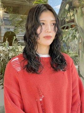 コンビネーション(combination) ブリーチパーマ　透明感カラー　似合わせパーマ