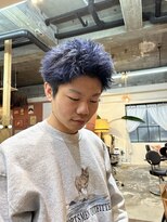 チャプター 問屋町(chapter)&nbsp;ケアブリーチネイビーブルースパイキーショートツイストパーマ