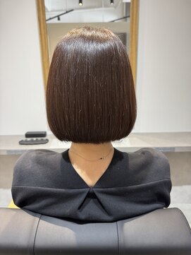 リムルバイアールエイチ(limuL by Яh) 潤いまとまる美髪ボブ