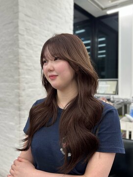 アマトウキョウ 表参道(AMA TOKYO) 横からも盛れる韓国巻き