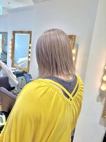 コワファースト させぼ五番街店(COIFF1RST) ミルクティーグレージュ