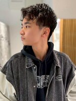 ムーン バイ ケンジ(moon by KENJE)&nbsp;（takumi）メンズヘア/メンズショート/ナチュラルパーマ