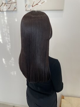 ナギ 栃木(nagi) イルミナカラーでオリーブブラウン