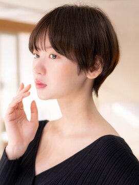 サーカス バイ ビュートリアム 青山(CIRCUS by BEAUTRIUM) マッシュショート ダークアッシュ 似合わせカット