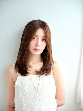 リトル 光の森(little) 大人かわいい小顔レイヤーカット×艶髪ブラウンベージュ