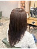 ベージュブラウン