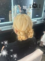 ドール(DOLL) ツインお団子
