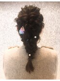 編み込みダウンアレンジ