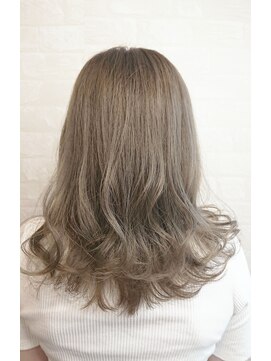 リー 天王寺(Lee) 【Lee天王寺】ミルキーグレージュ