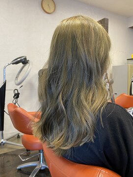 アヴァンス 北花田店(AVANCE) 【#グリーンアッシュ】×ゆるウェーブ