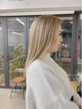 フラム 渋谷(flamme) 【flamme】White blonde