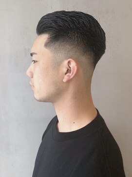 フランクスバーバーリザーブ 人形町店(FRANK’S BARBER RESERVE) フェードスタイル　ｙ