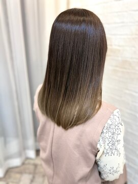 クロエバイラヴィズム 郡山さくら通り店(CLOE by LUVISM) グラデーション&グレージュ