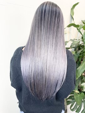 フリックス ナゴヤ(FLIX nagoya) White pearl