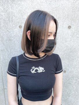 フリーラ 表参道(freera) 美髪/ホワイトグレージュ/ネビージュ/大人かわいい[表参道駅]