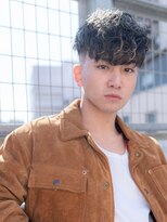 ハバナ 新宿(HAVANA)&nbsp;ソフトツーブロック/刈り上げ/センターパート/ツイスト/ビジネス