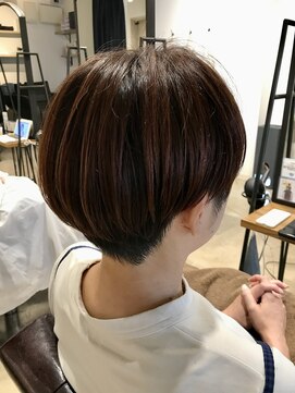 トーン 上大岡(tone.) さっぱりマッシュショート【筏栄美】