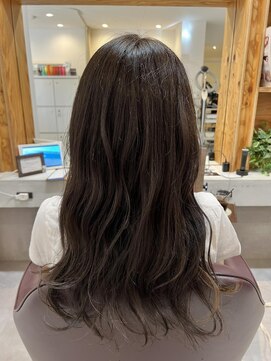 アドラーブル 駅南店(adorable) 【インナーカラー】【ベージュカラー】【10代、20代、30代】