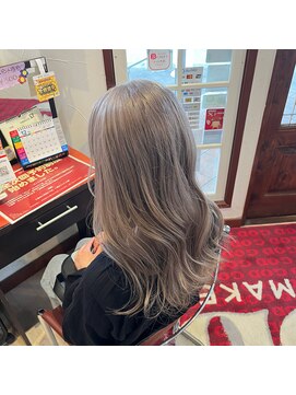ゴッドヘアーアンドメイク 高崎店(GOD Hair&Make) ホワイトグレージュ