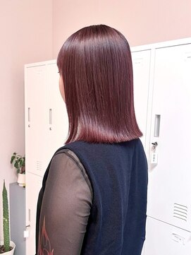 ヒビヲ(HIBIO) 切りっぱなしボブタッセルボブダブルカラーブリーチピンクカラー