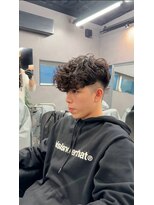 リッチブランドアンドコー 守口店(Rich Brand&Co)&nbsp;スパイキーショート　フェード　スペインカール　ルーズパーマ