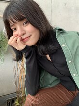 ロカ 川口(LOKA)&nbsp;大人を感じるミディアムボブ×育てる寒色ダークトーンカラー