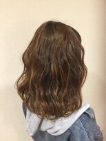 タクミ 美容院 庭瀬店(Takumi) ウェーブヘアー