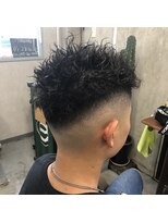 エムアンドコー(M&Co.)&nbsp;skinfade  ツイストパーマ