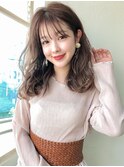 アフロート矢田菜津紀　重めミディアムシースルーバング 髪型