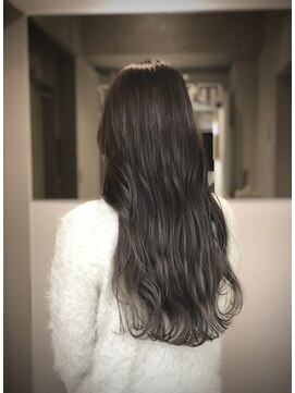 エイト 恵比寿店(EIGHT ebisu) tomi-66 イルミナグレーアッシュ!