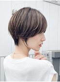 横顔美人ショート 大場猛