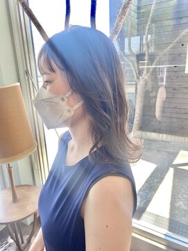 ヘアラウンジ アングゥ(hair lounge ungu) ネイビーカラー