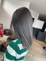 クロエ バイ ラヴィズム 紫竹山店(CLOE by LUVISM) 透明感シルバーグレイハイライト