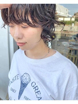 エダメ(EDAME) 立体感パーマのレディースウルフ