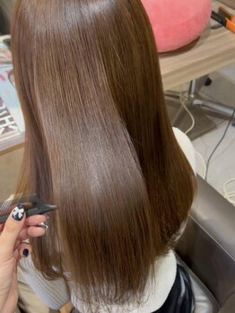 ヘアースタジオ エフ(Hair studio f)の写真/【JR茨木東口】クセやうねり、広がりなど、気になる髪のお悩みを解消し、憧れのストレートヘアに♪