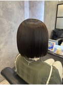 パツッとボブスタイル