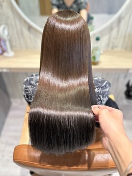 ナル 新宿(nalu) nalu新宿/髪質改善/縮毛矯正/METEO/透明感/インナーカラー/新宿