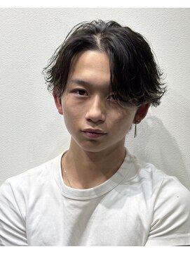 ハイプ(HYPE) 波巻き/メッシュ/スキンフェード/学割/白髪染め/縮毛矯正/韓国