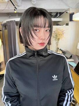 アネンド(anend) ダークグレージュ/ ミニボブ