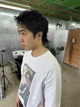 コム(COM) スパイキーショートウルフ