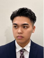 グレイスフルバーバー 新宿パークタワー店 新宿ビジネスマン◎フェード×73分けニュアンスパーマで清潔感を