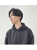 メンズセンターパートスタイル