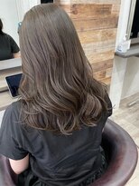 attrait塚口【10/1 NEW OPEN(予定)】&nbsp;セミロング×グレージュ、透け感のある大人っぽい雰囲気に