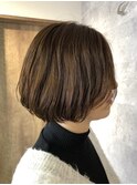 ショートボブ