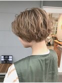 シルクベージュ
