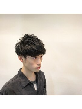 リレーションメンズヘアー(RELATION MEN'S HAIR) ニュアンスマッシュ×パーマ／カルマパーマ／ダークアッシュ