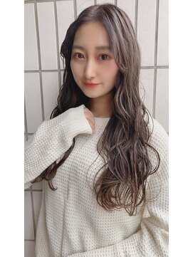 ディスオモテサンドウ 表参道(This OMOTESANDO) 春にオススメしたい!カット&カラー