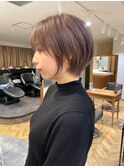 韓国マッシュ　大人ショートヘアー　くすみブルー