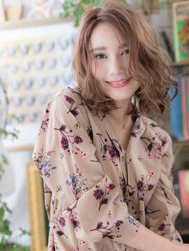 カバーヘアアンドスパ ブリス 浦和(COVER HAIR&SPA bliss) 外国人風カラーふんわりカールこなれヘアh3浦和20代30代40代